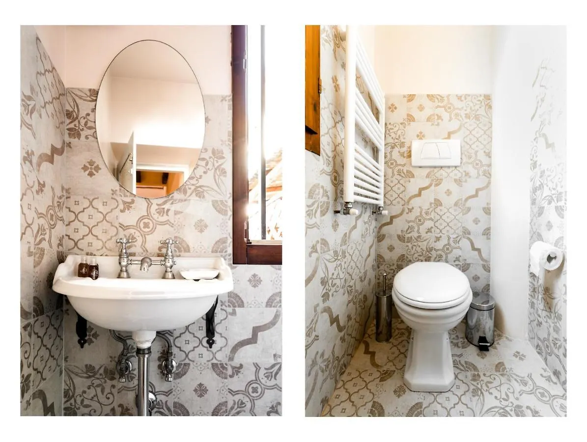 Elegant And Historic 3-Bedroom In City Center -By Likehomeflorence