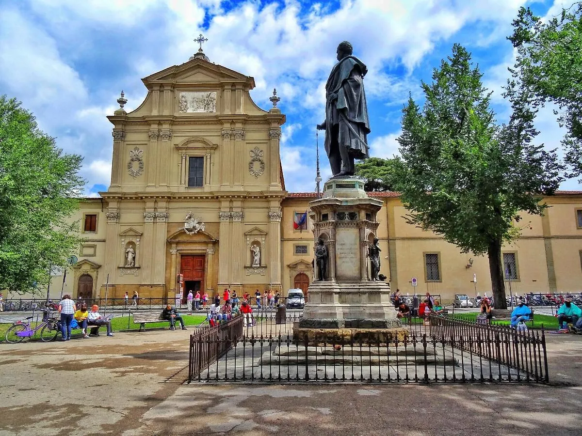 Elegant And Historic 3-Bedroom In City Center -By Likehomeflorence Florence