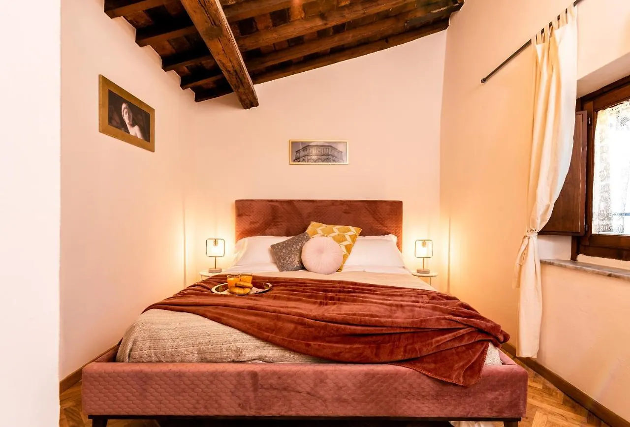 Apartment Elegant And Historic 3-Bedroom In City Center -By Likehomeflorence
